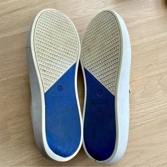 Rothy’s the Original Slip On Sneaker in Sand size 9.5